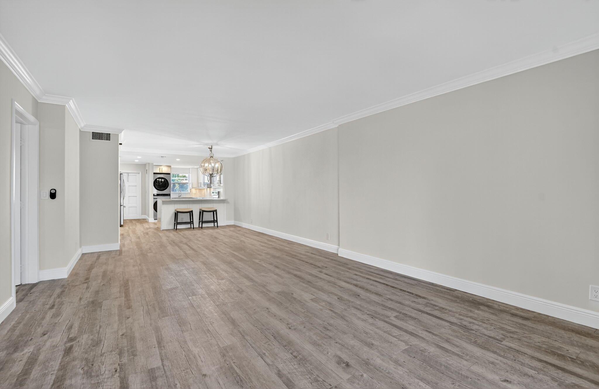 NEWTH GARDENS C CONDO - Residential