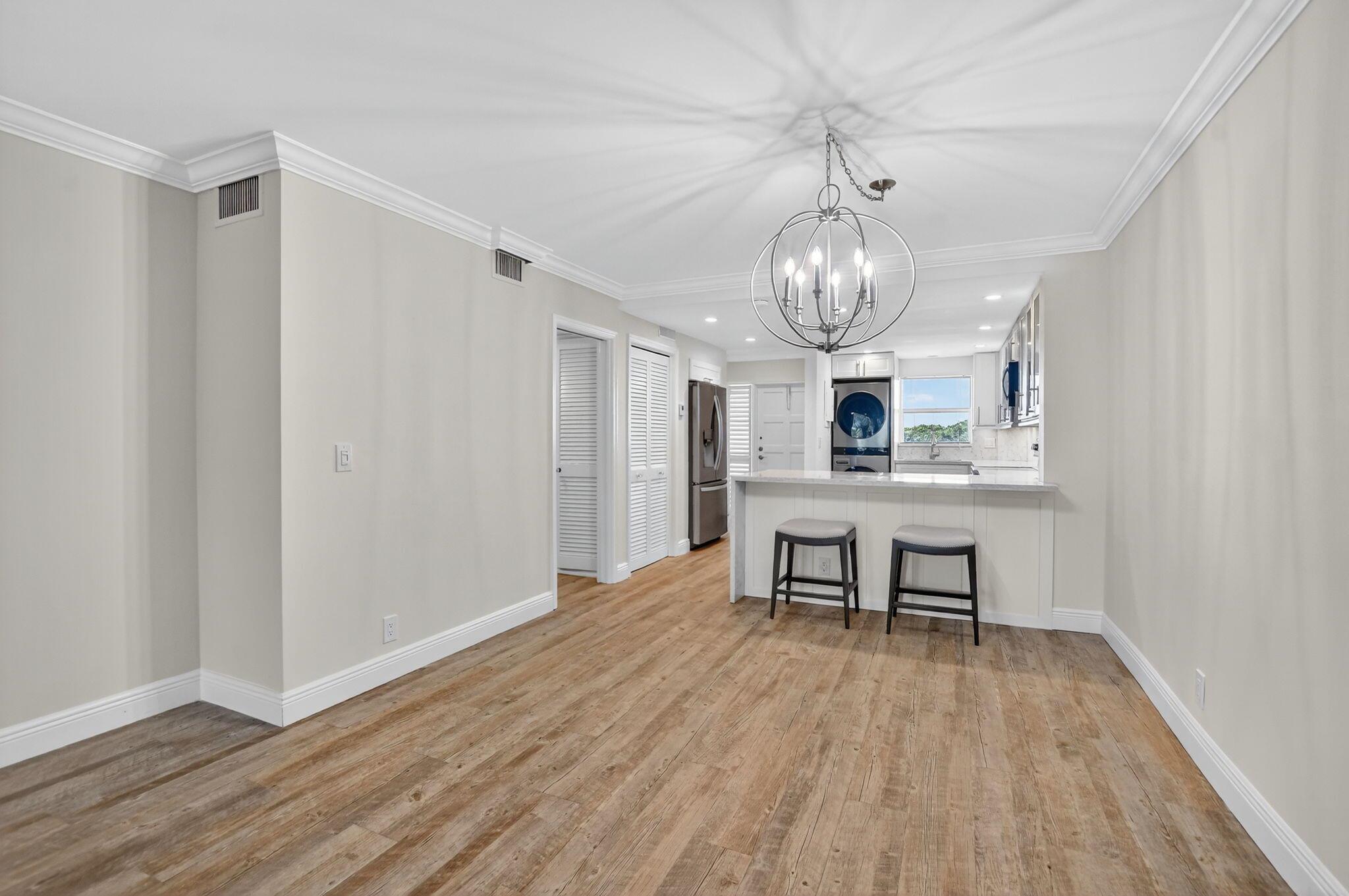 NEWTH GARDENS C CONDO - Residential