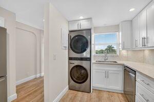 NEWTH GARDENS C CONDO - Residential