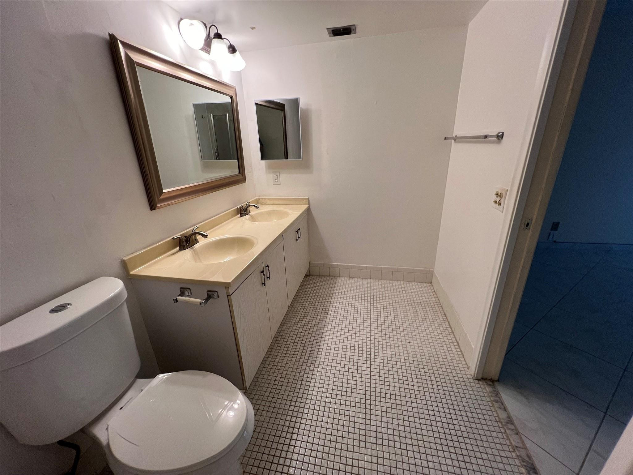 Wynmoor Lucaya - Residential