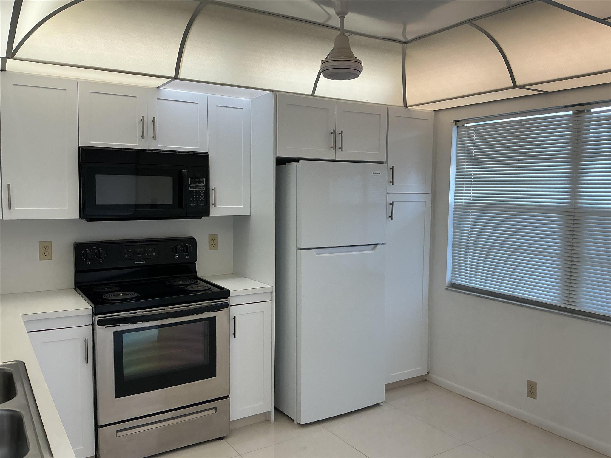 Wynmoor Lucaya - Residential