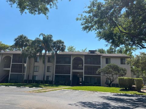 201 Foxtail Drive G2 Greenacres FL 33415