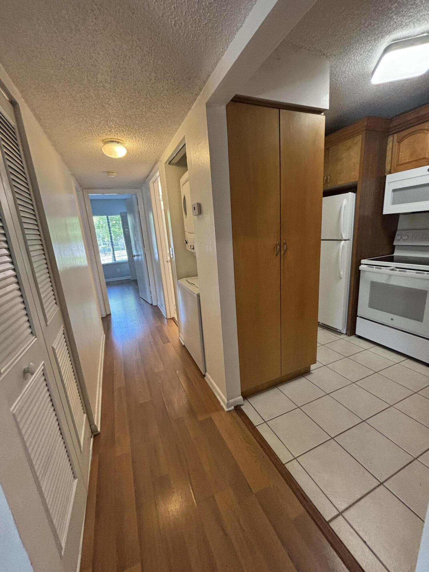 201 Foxtail Drive G2