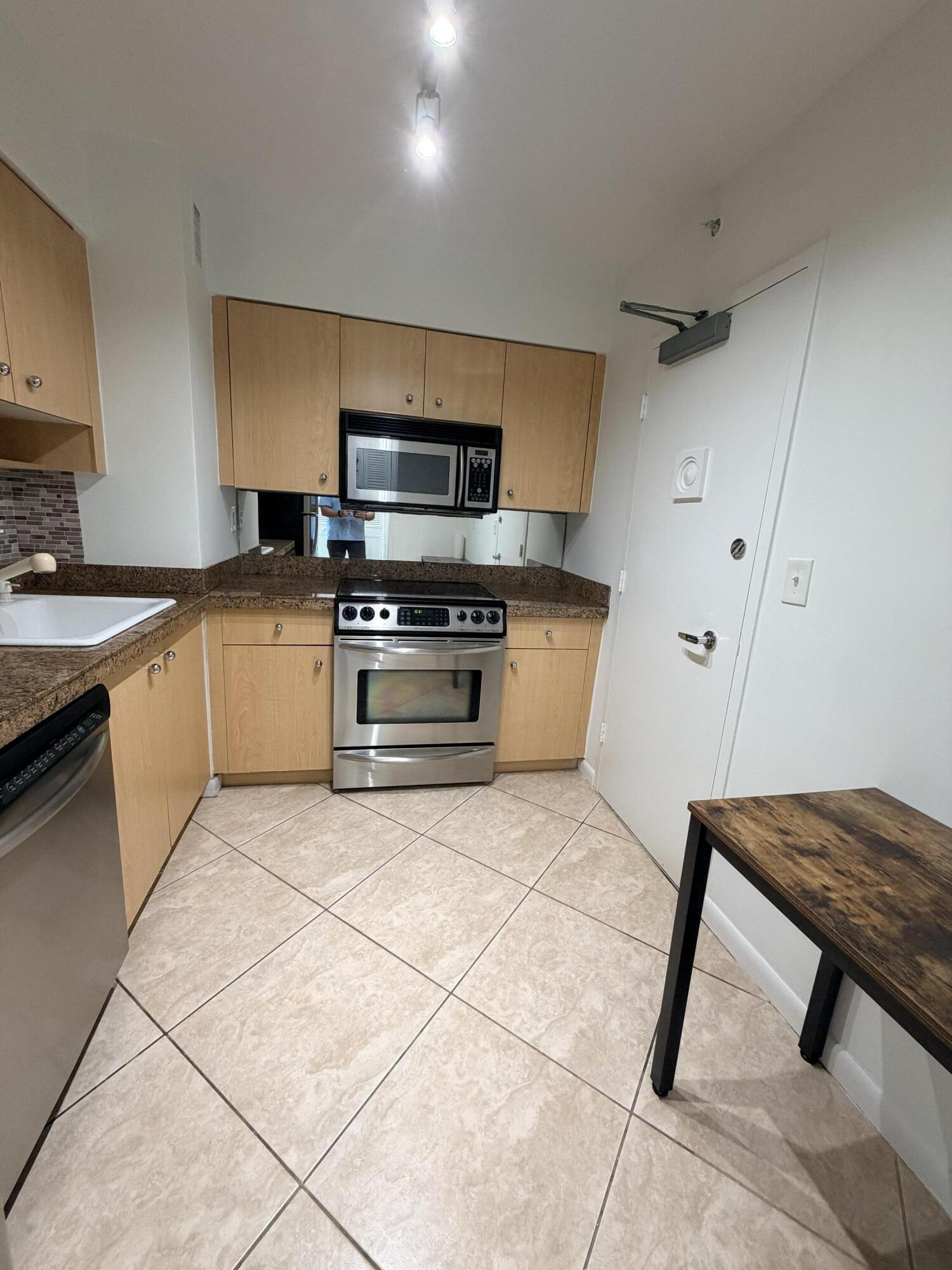 CARLISLE ON THE OCEAN CONDO - Residential Lease