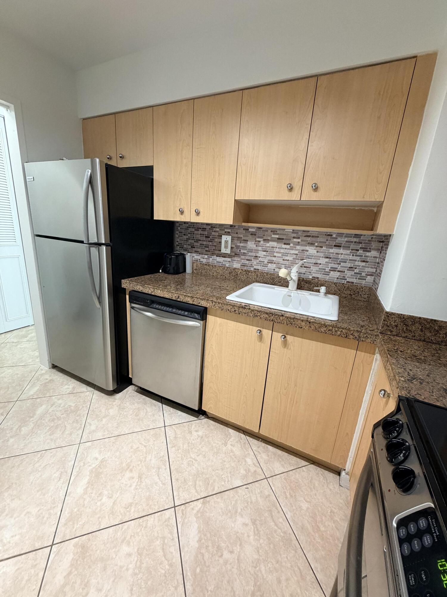 CARLISLE ON THE OCEAN CONDO - Residential Lease