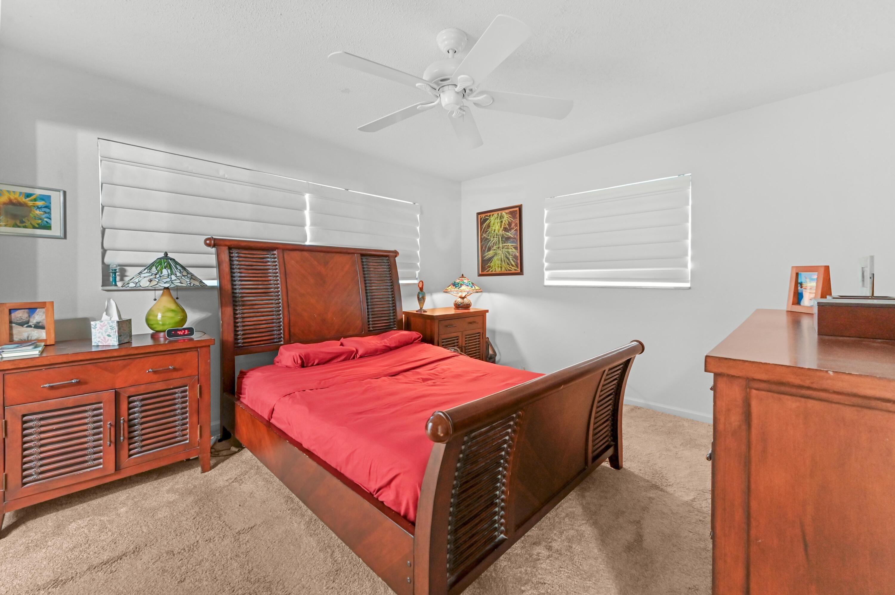 TROPIC PALMS - Residential