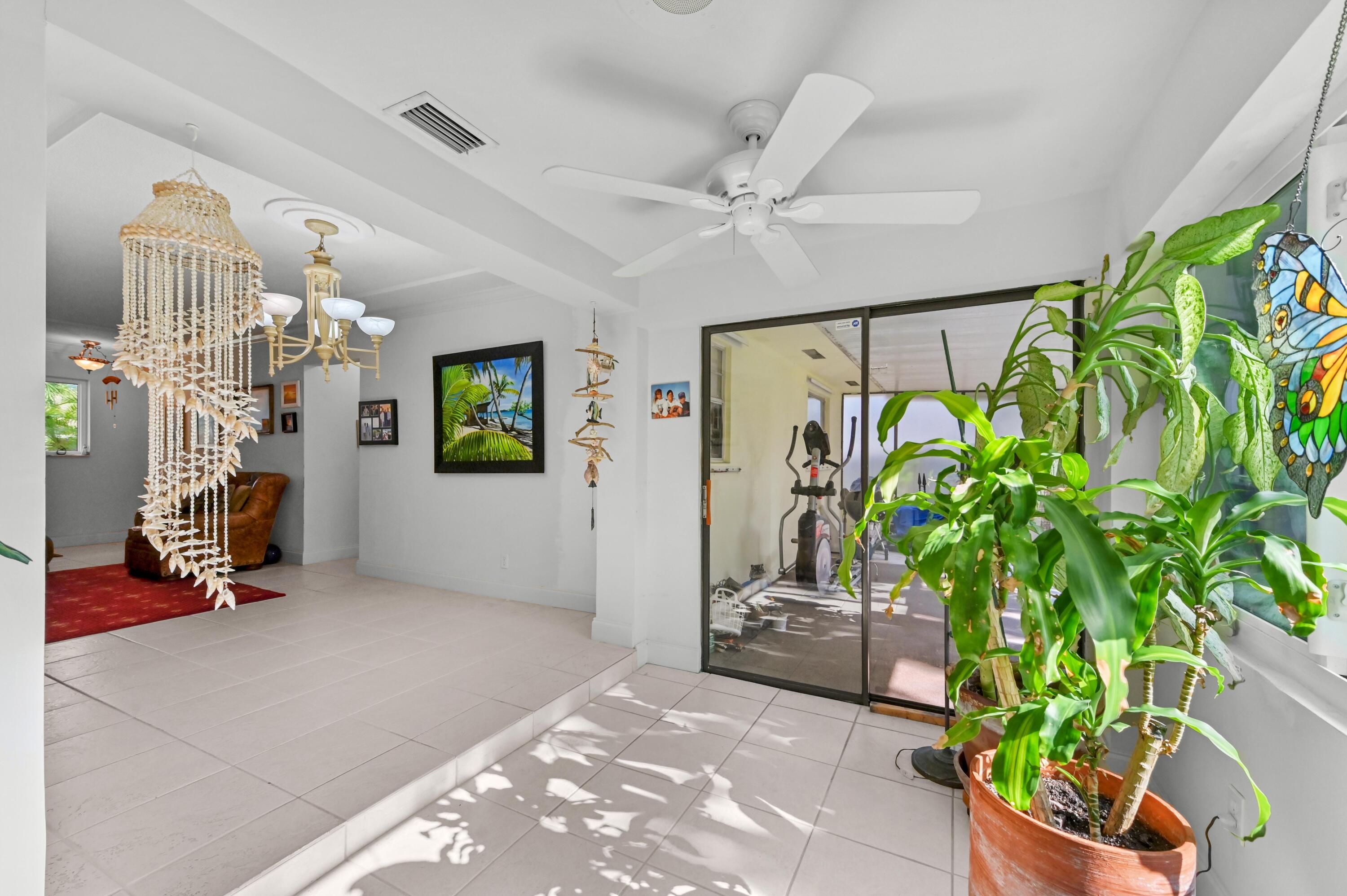 3002 Cardinal Drive