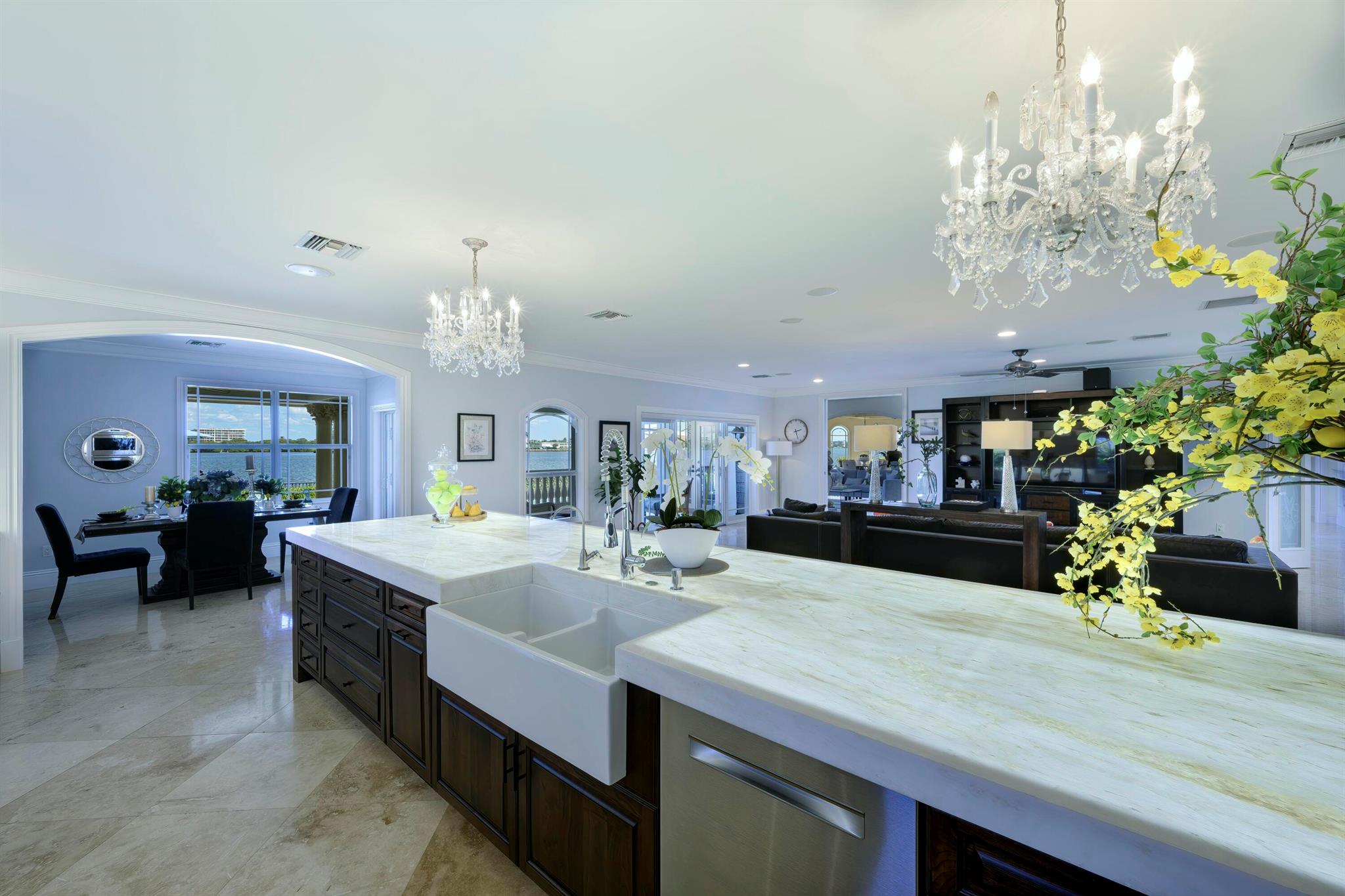 COLLEGE PARK - Residential