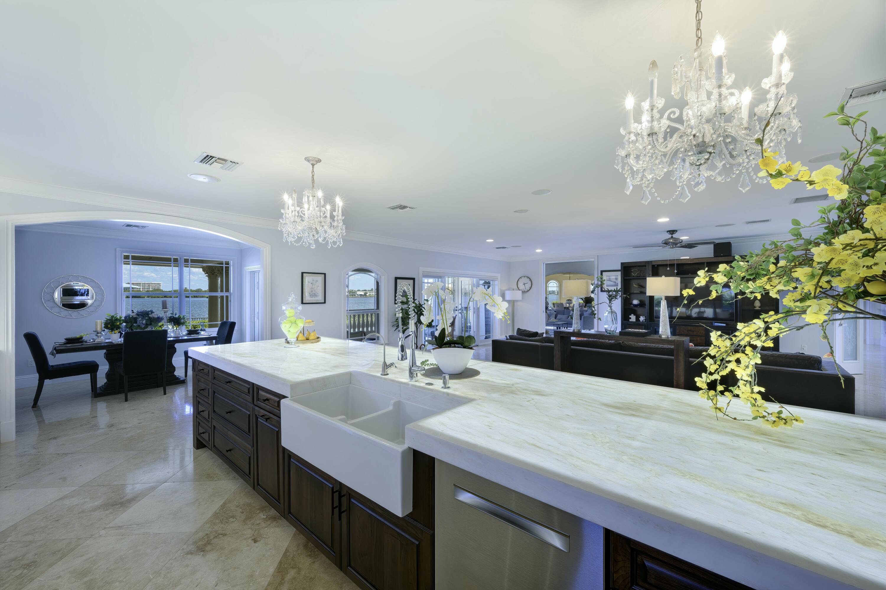 COLLEGE PARK - Residential