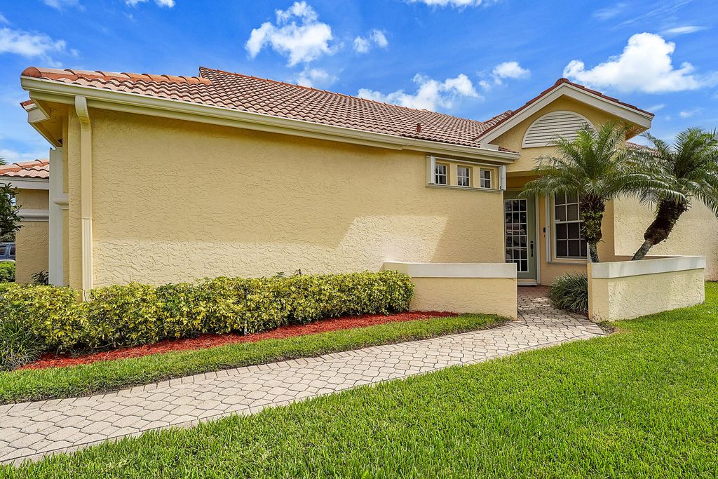 Photo of 627 SW Saint Thomas Cove, Port Saint Lucie, FL 34986 (MLS # R11125524)