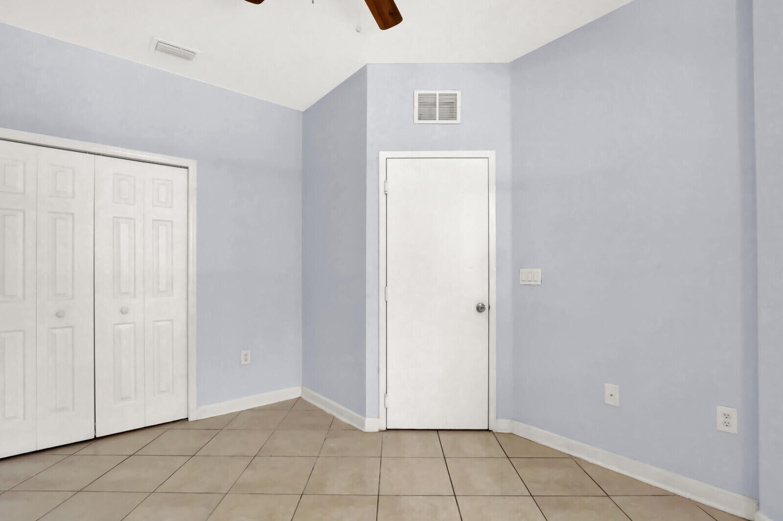 SHOMA TOWNHOMES AT ROYAL PALM BEACH CONDO - Residential