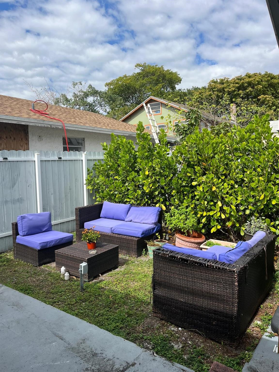 Oakland Park Second Add 1 - Residential Lease