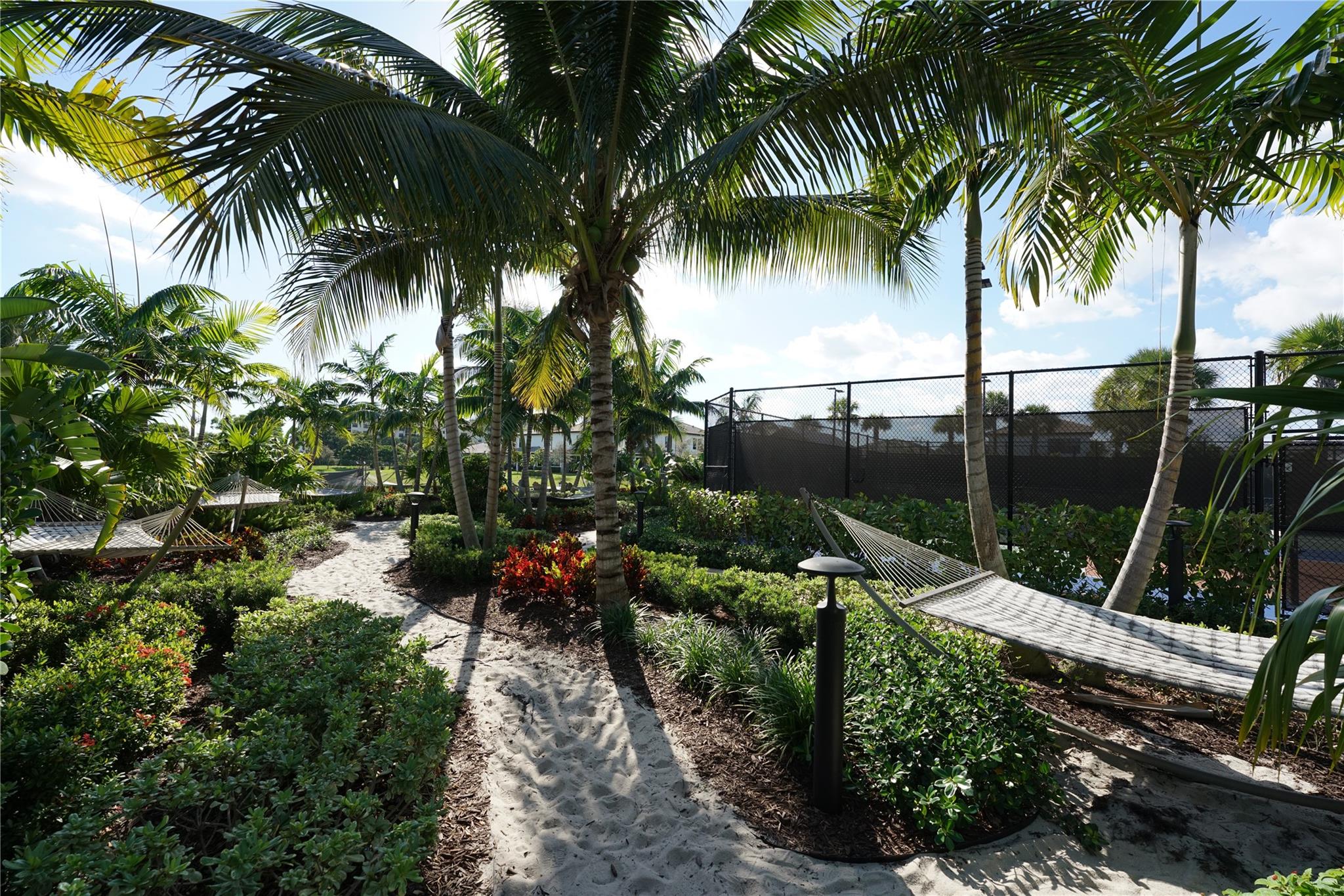 Oak Tree Prop Redev - Residential