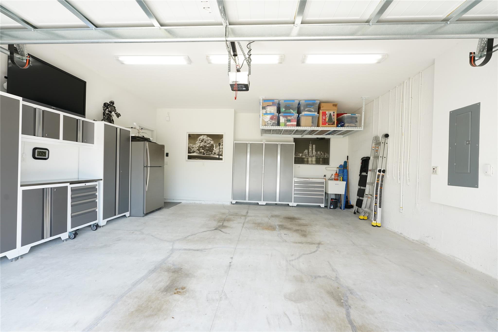 Oak Tree Prop Redev - Residential