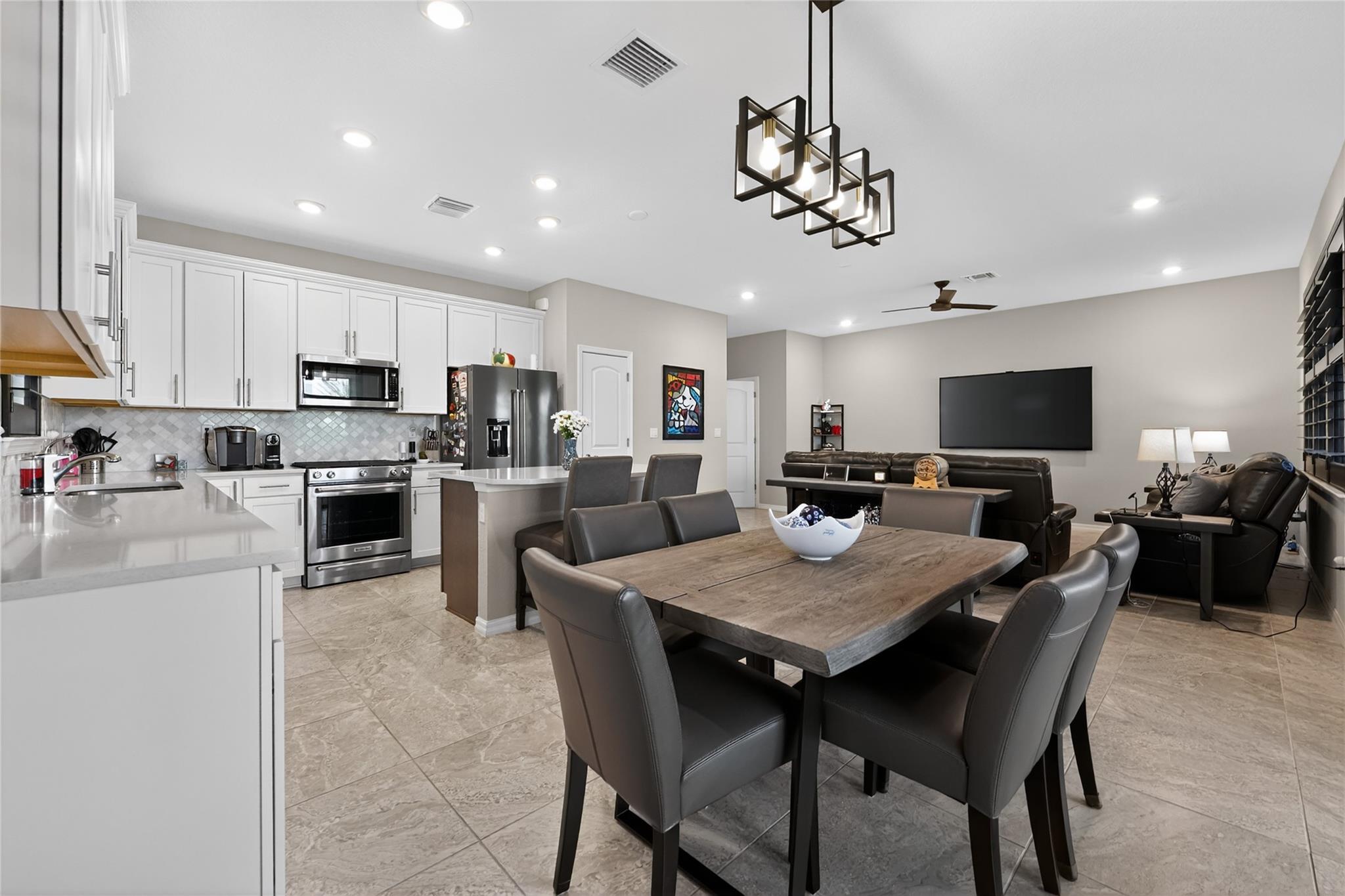 Oak Tree Prop Redev - Residential