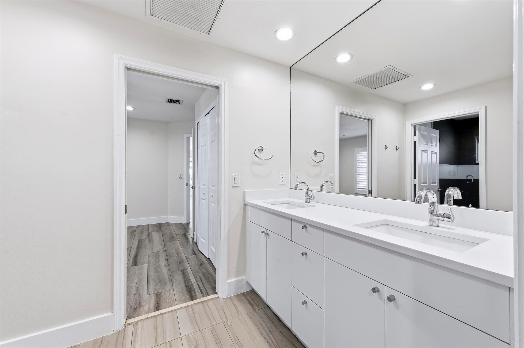 BOCA GREENS - Residential Lease