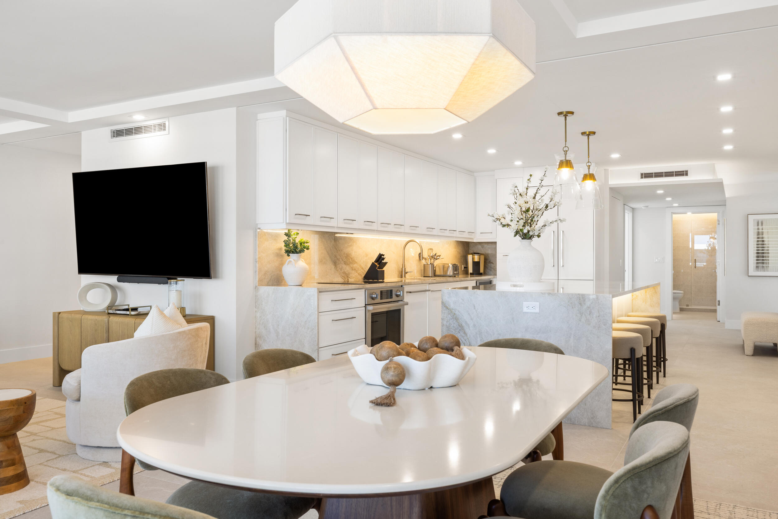 COVE CONDO - Residential