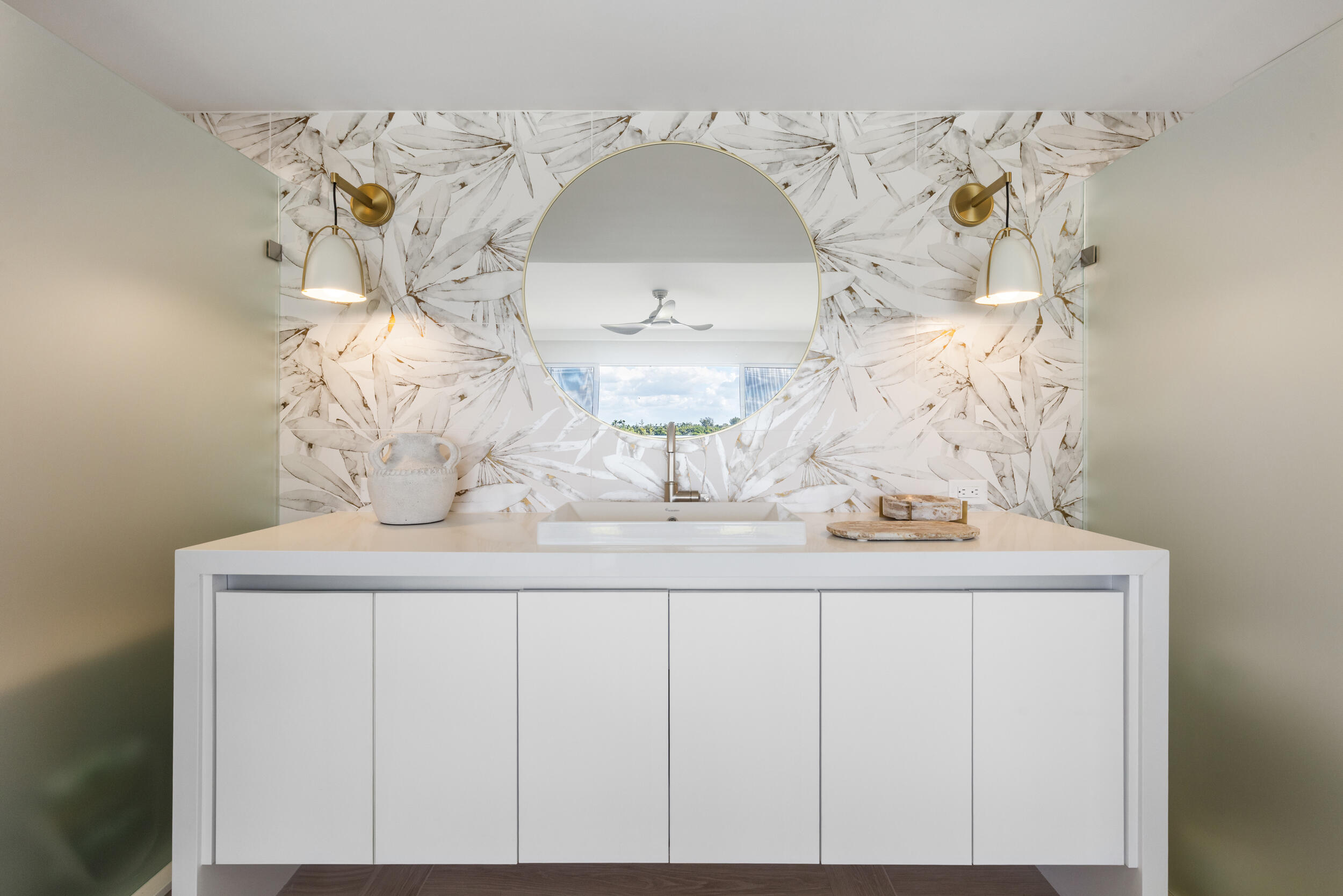 COVE CONDO - Residential