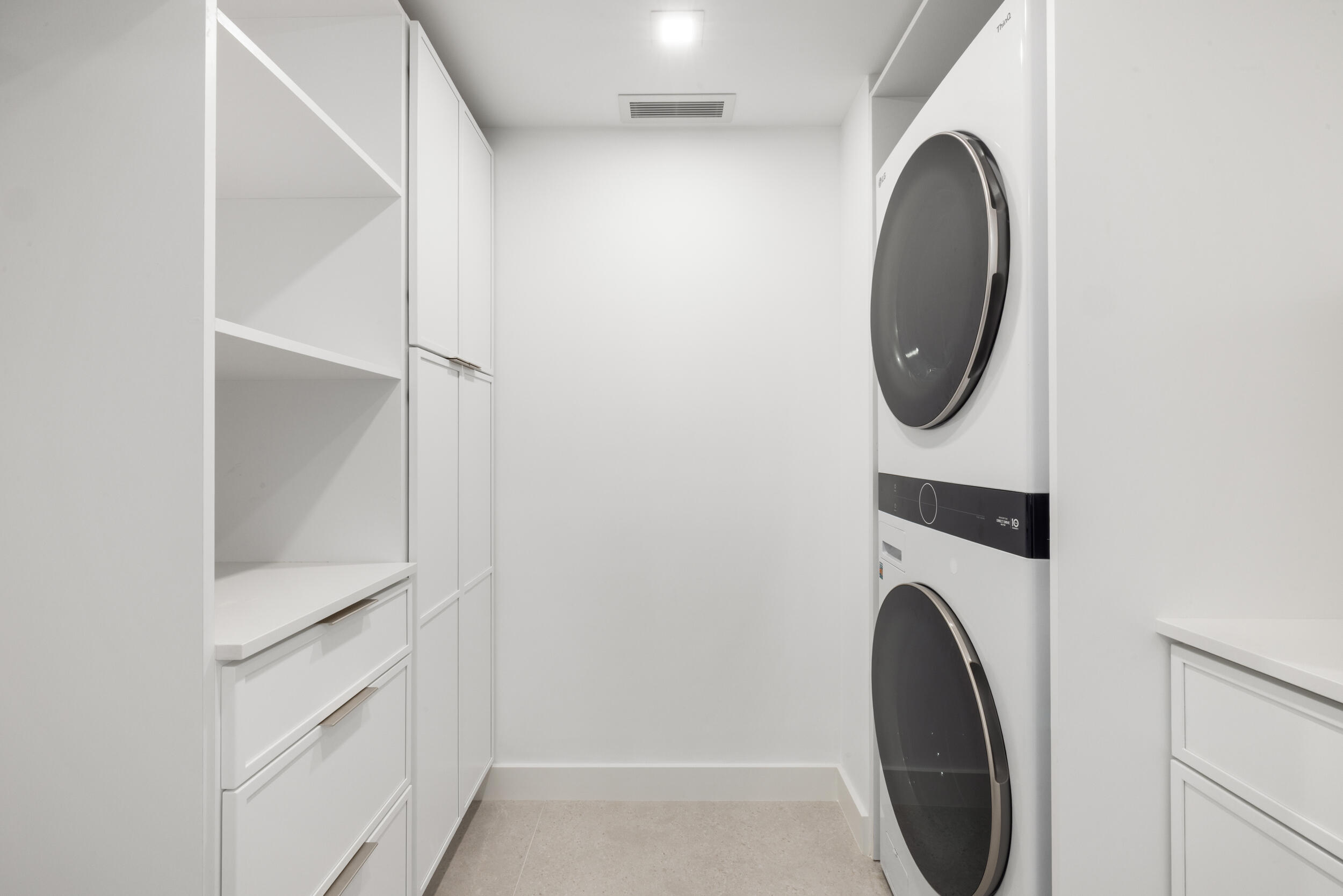 COVE CONDO - Residential