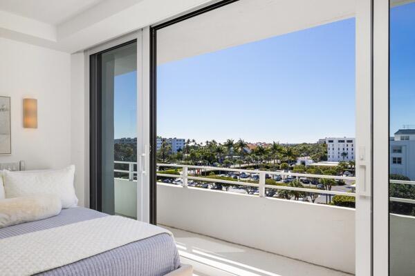 COVE CONDO - Residential