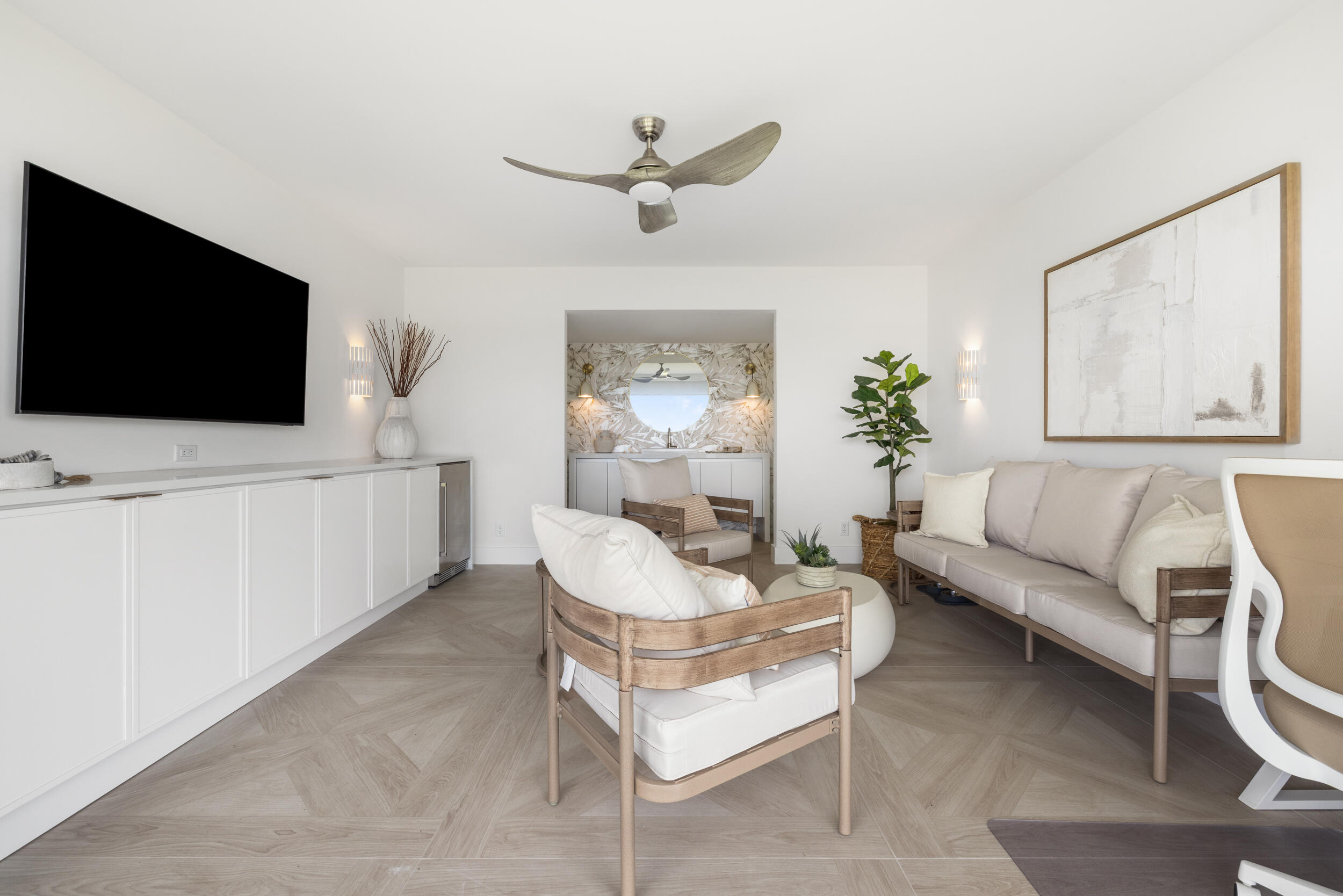 COVE CONDO - Residential