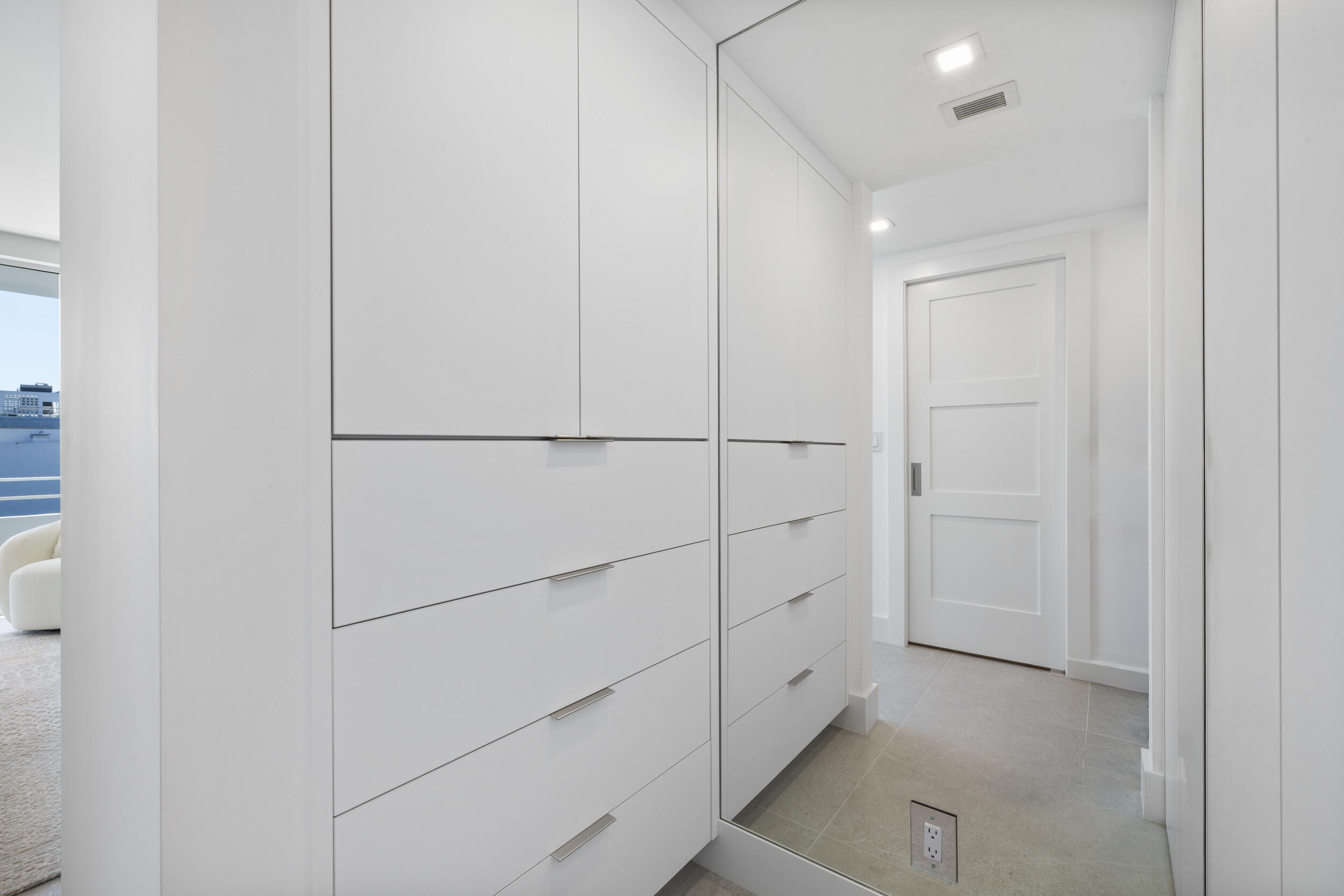 COVE CONDO - Residential