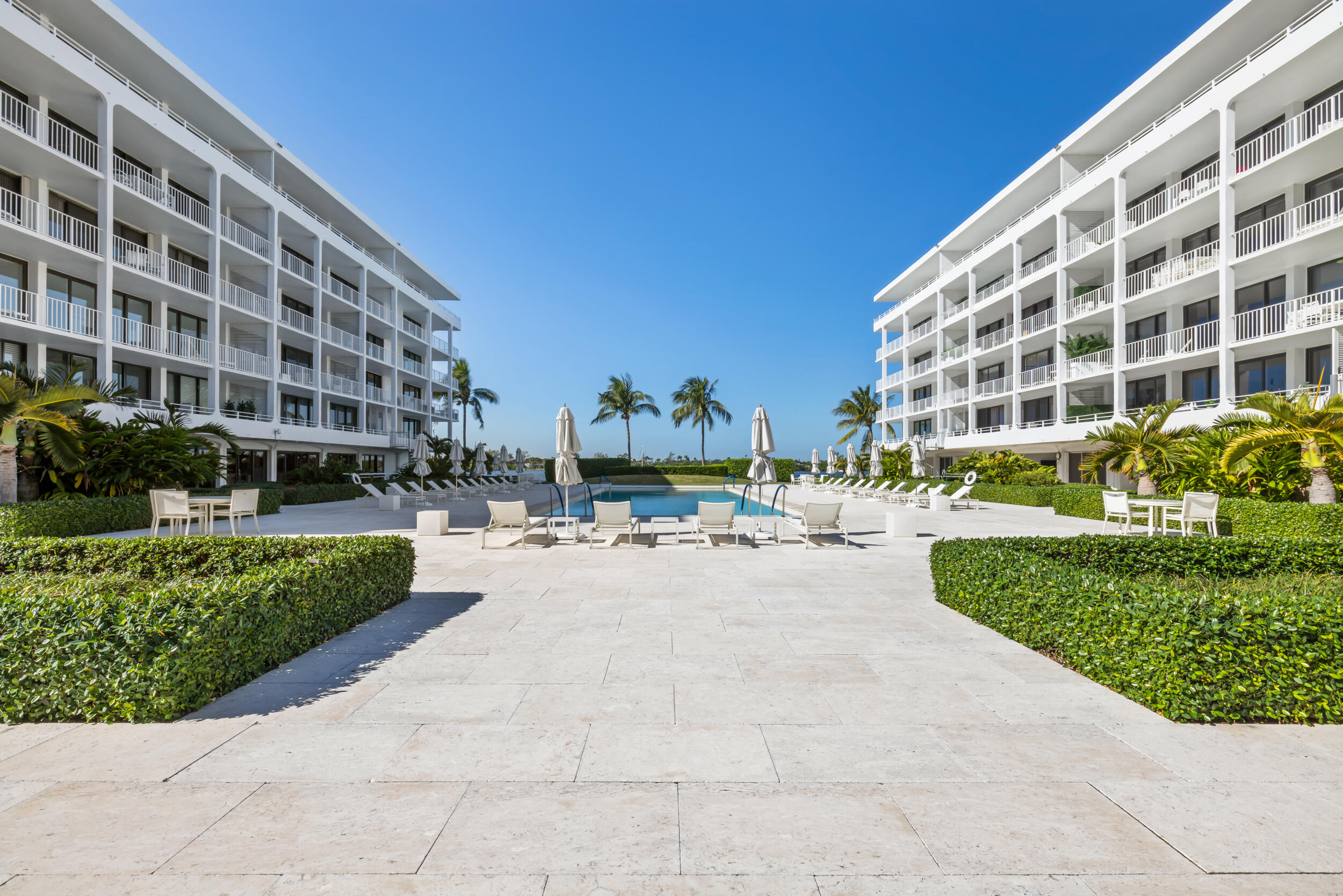 COVE CONDO - Residential