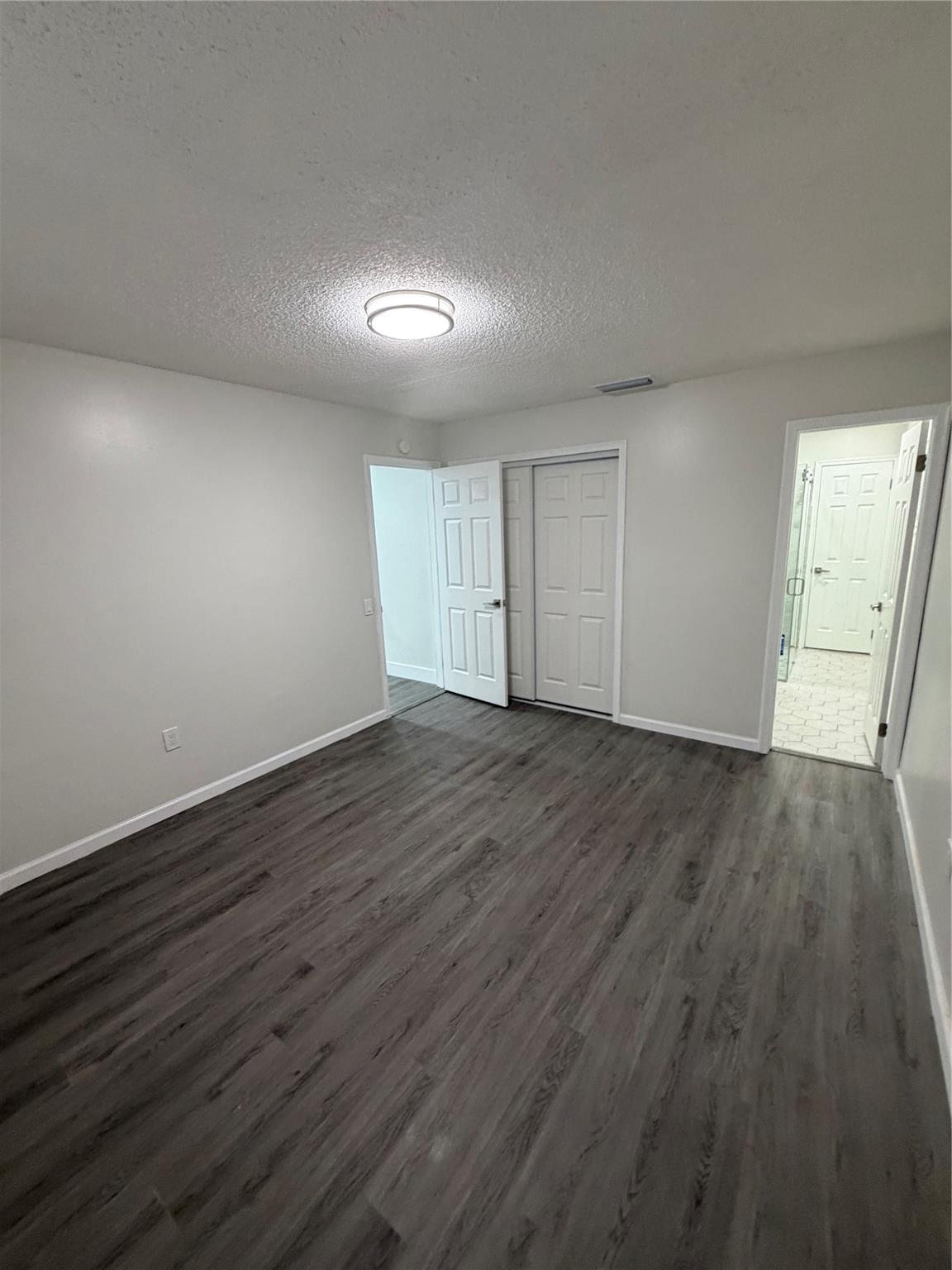 Sunrise Golf Village Sec - Residential Lease