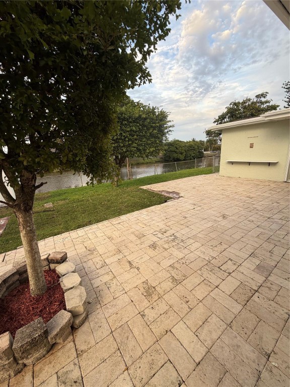 Sunrise Golf Village Sec - Residential Lease