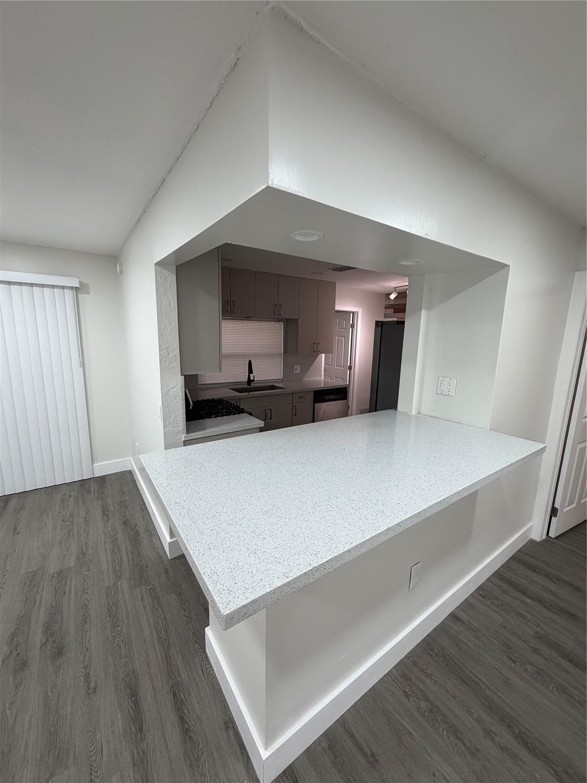 Sunrise Golf Village Sec - Residential Lease