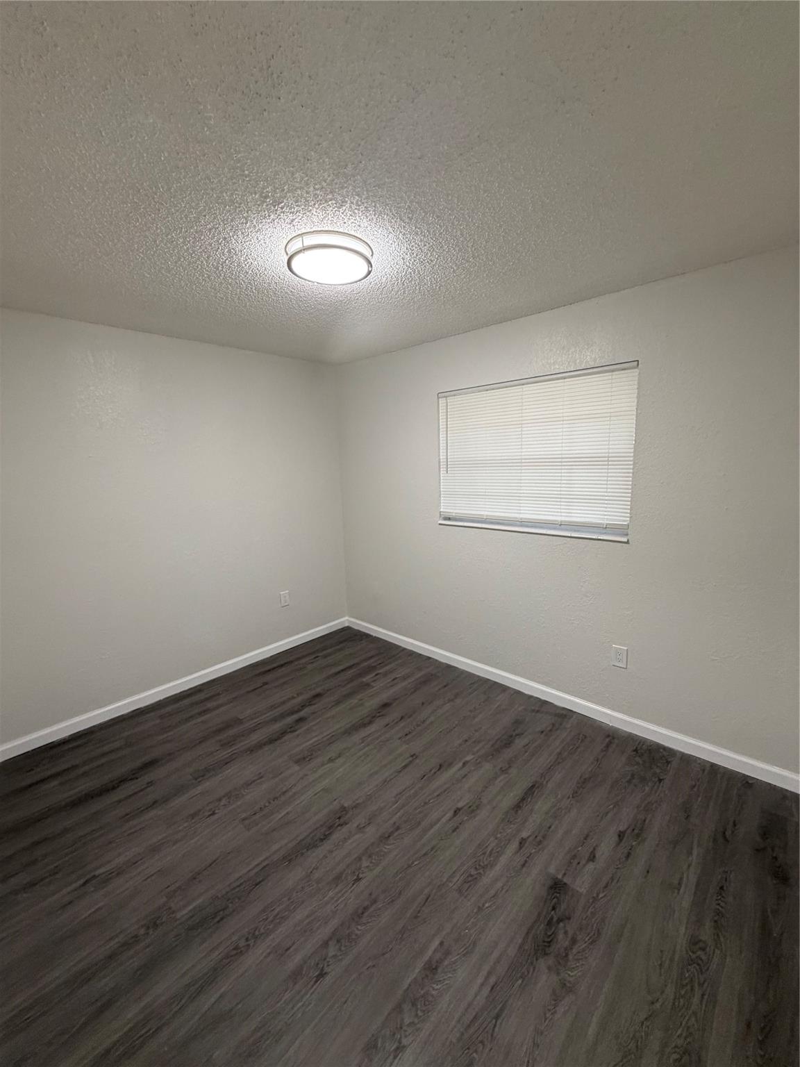 Sunrise Golf Village Sec - Residential Lease