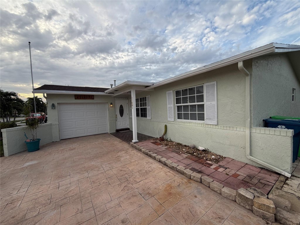 Sunrise Golf Village Sec - Residential Lease