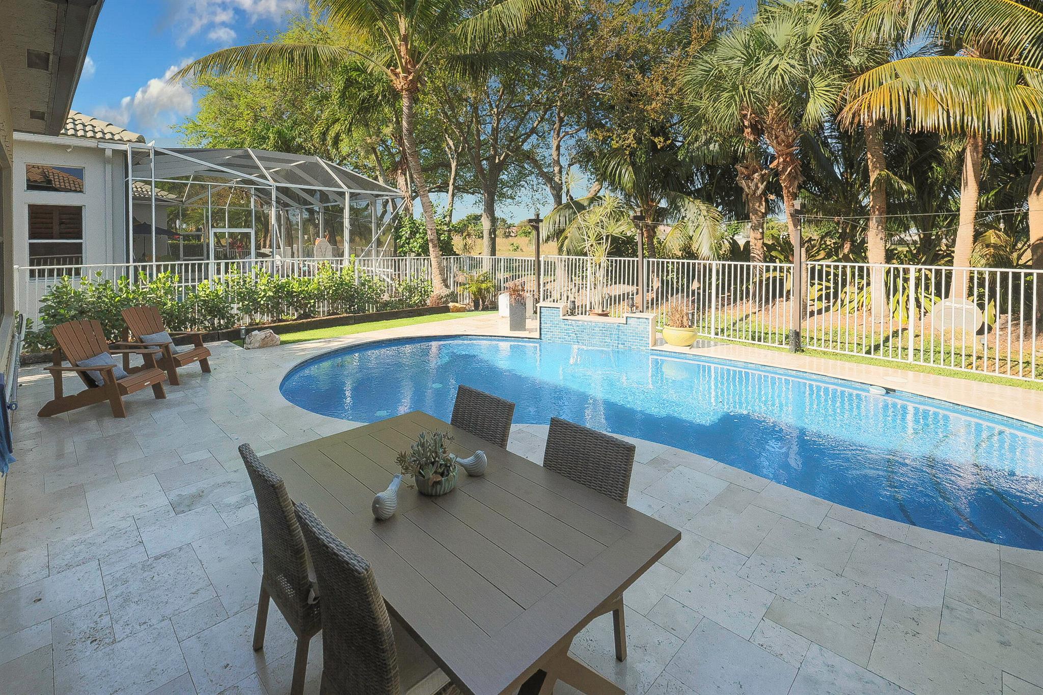 1289 Beacon Circle