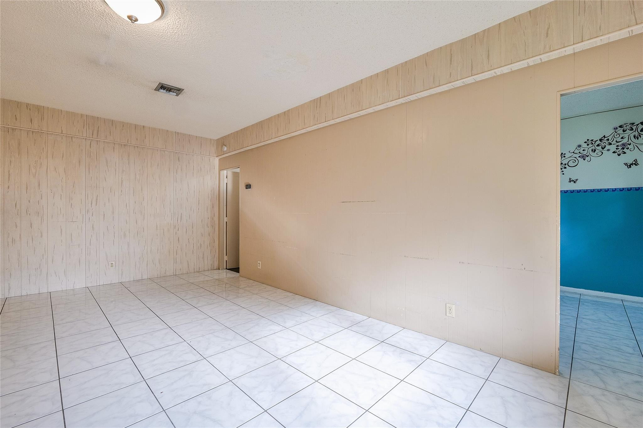 HILLS OF INVERRARY - Residential