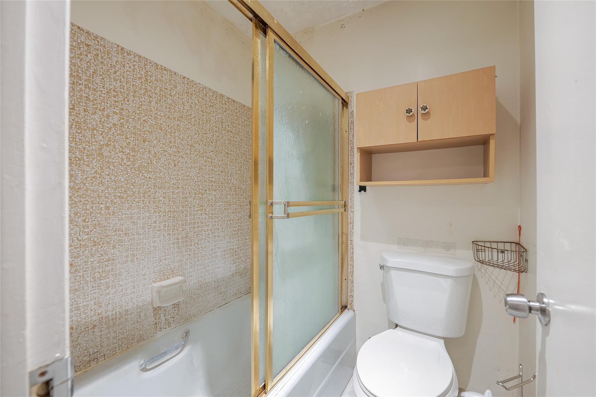 HILLS OF INVERRARY - Residential