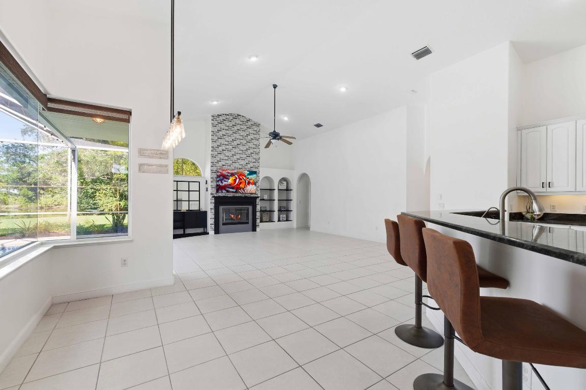 RIVER LANDING - Residential