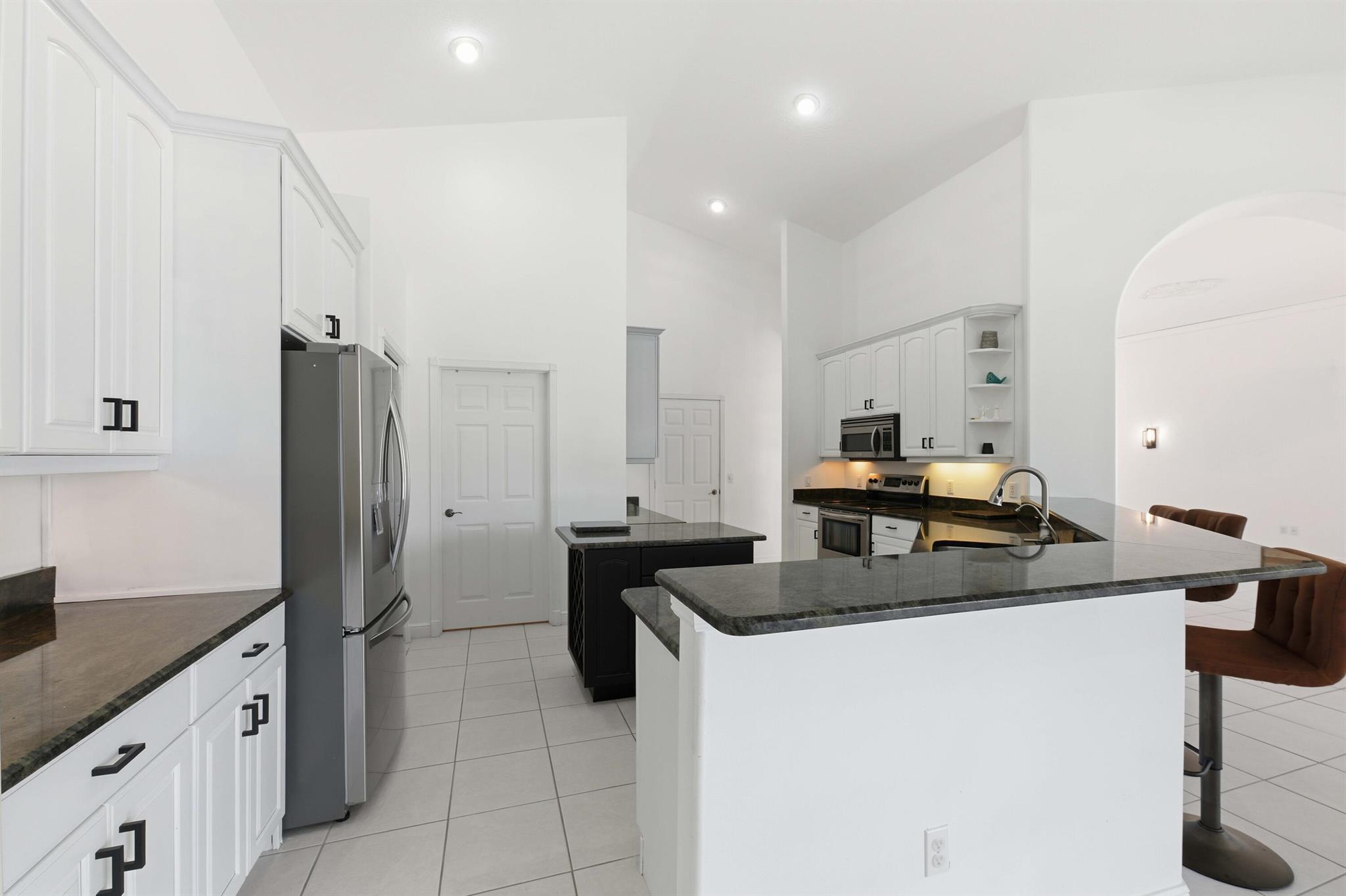 RIVER LANDING - Residential