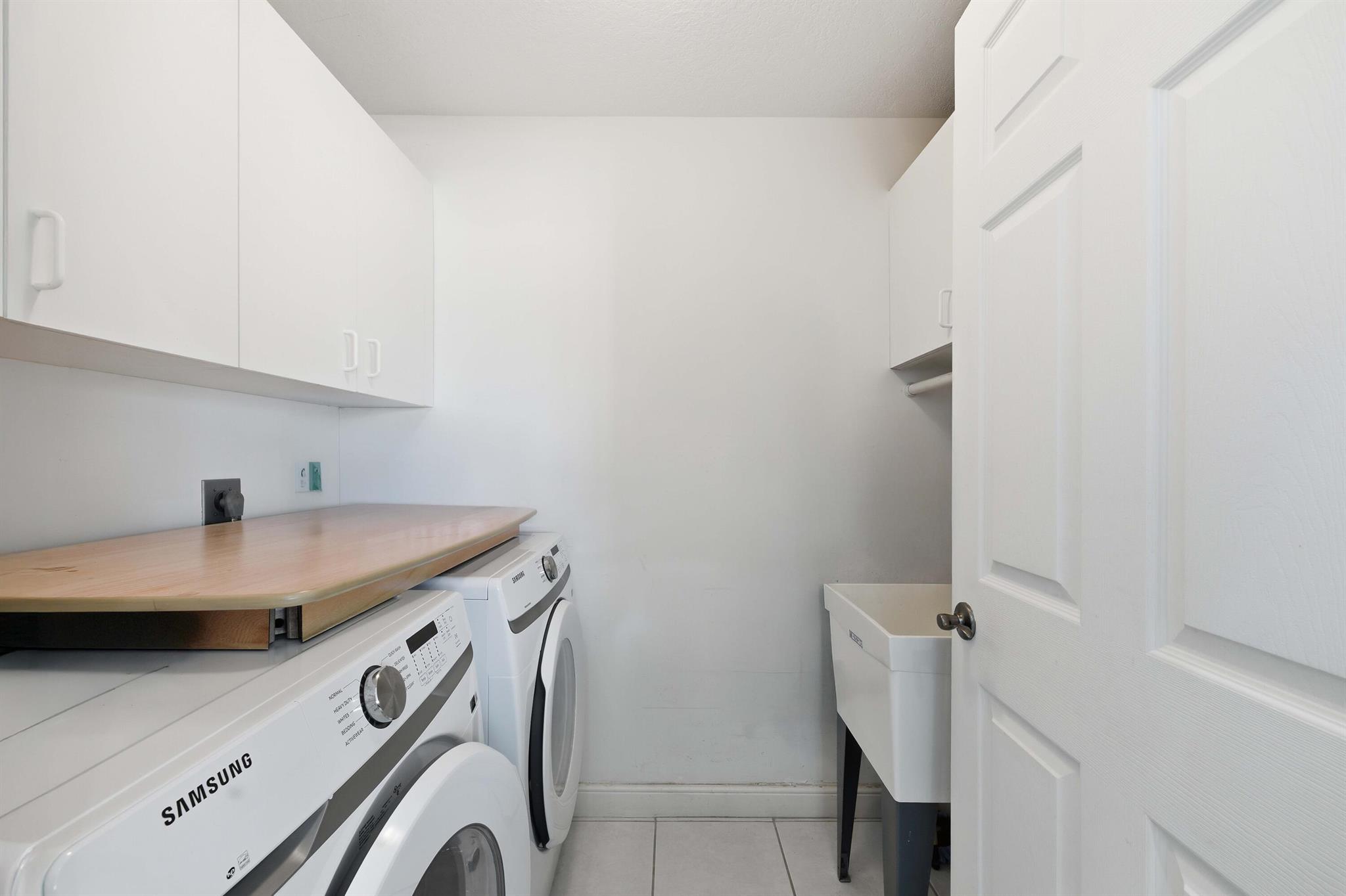 RIVER LANDING - Residential