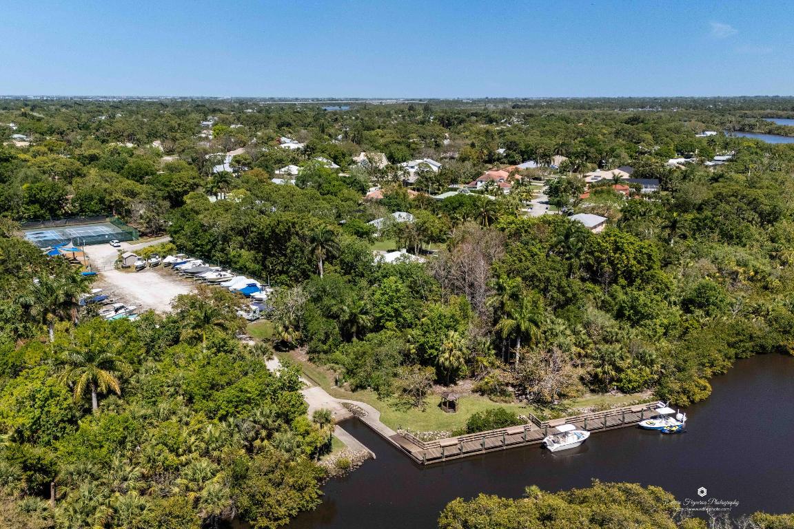 RIVER LANDING - Residential