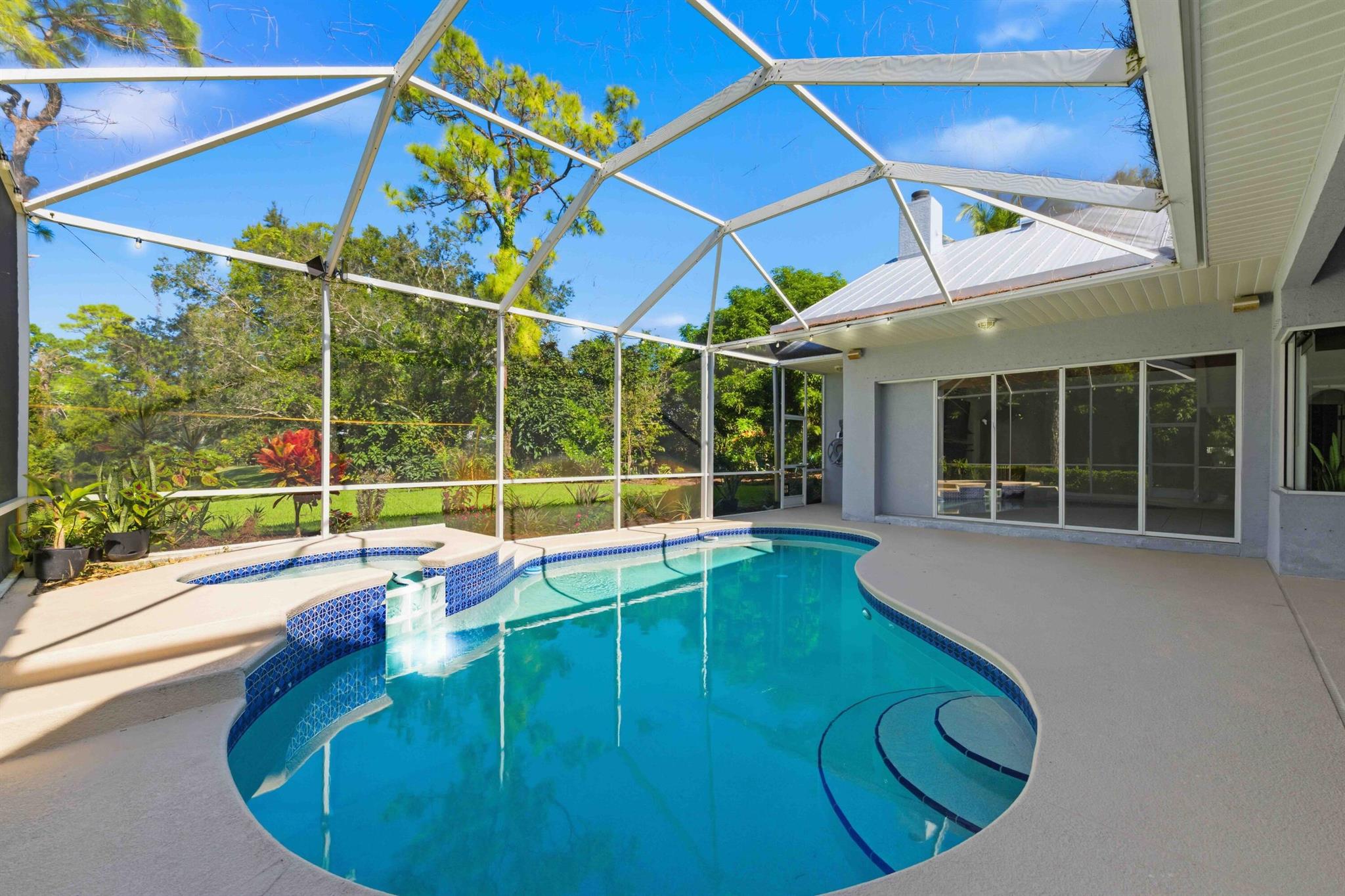 RIVER LANDING - Residential