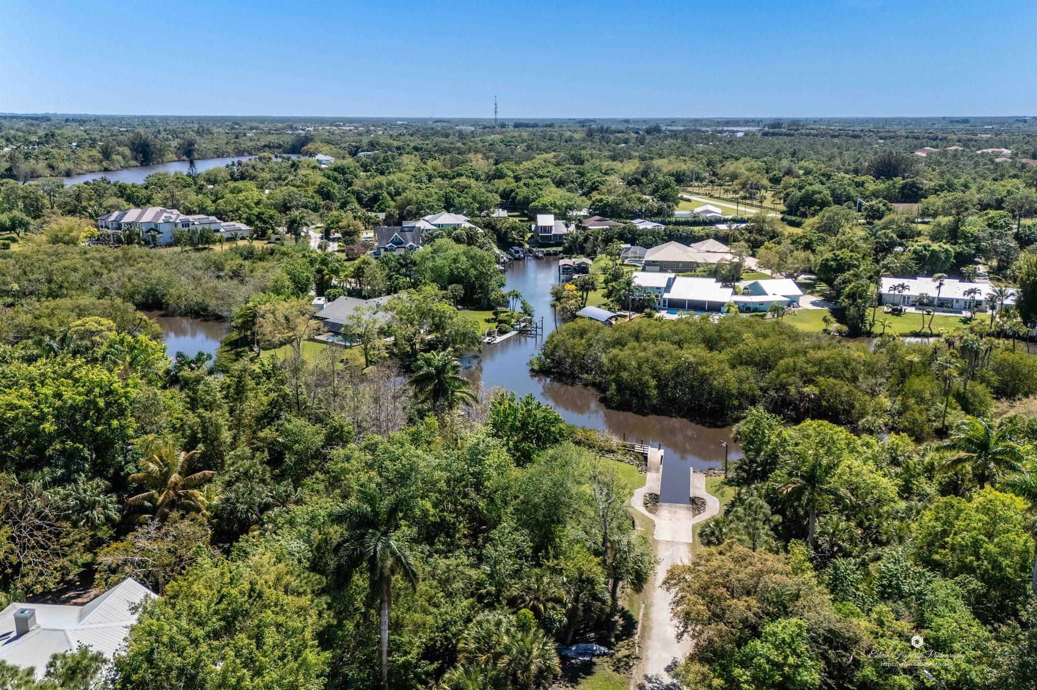 RIVER LANDING - Residential