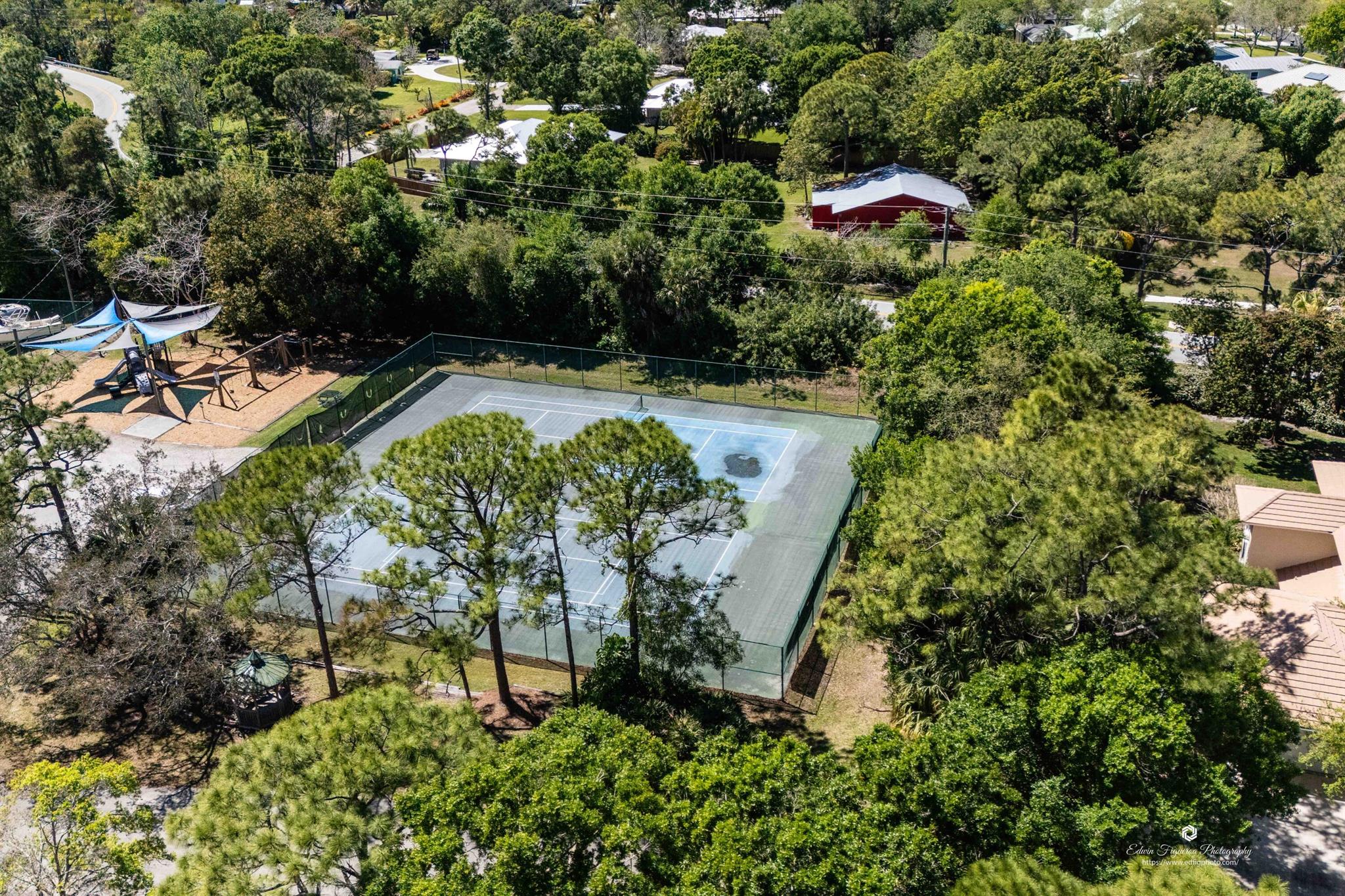 RIVER LANDING - Residential