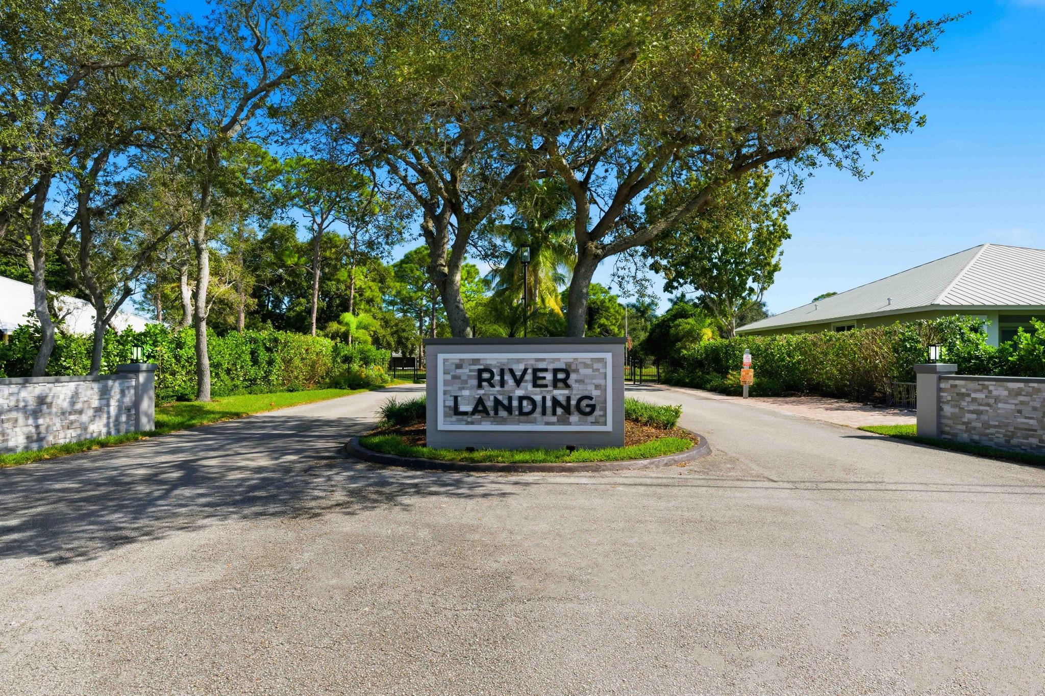 RIVER LANDING - Residential