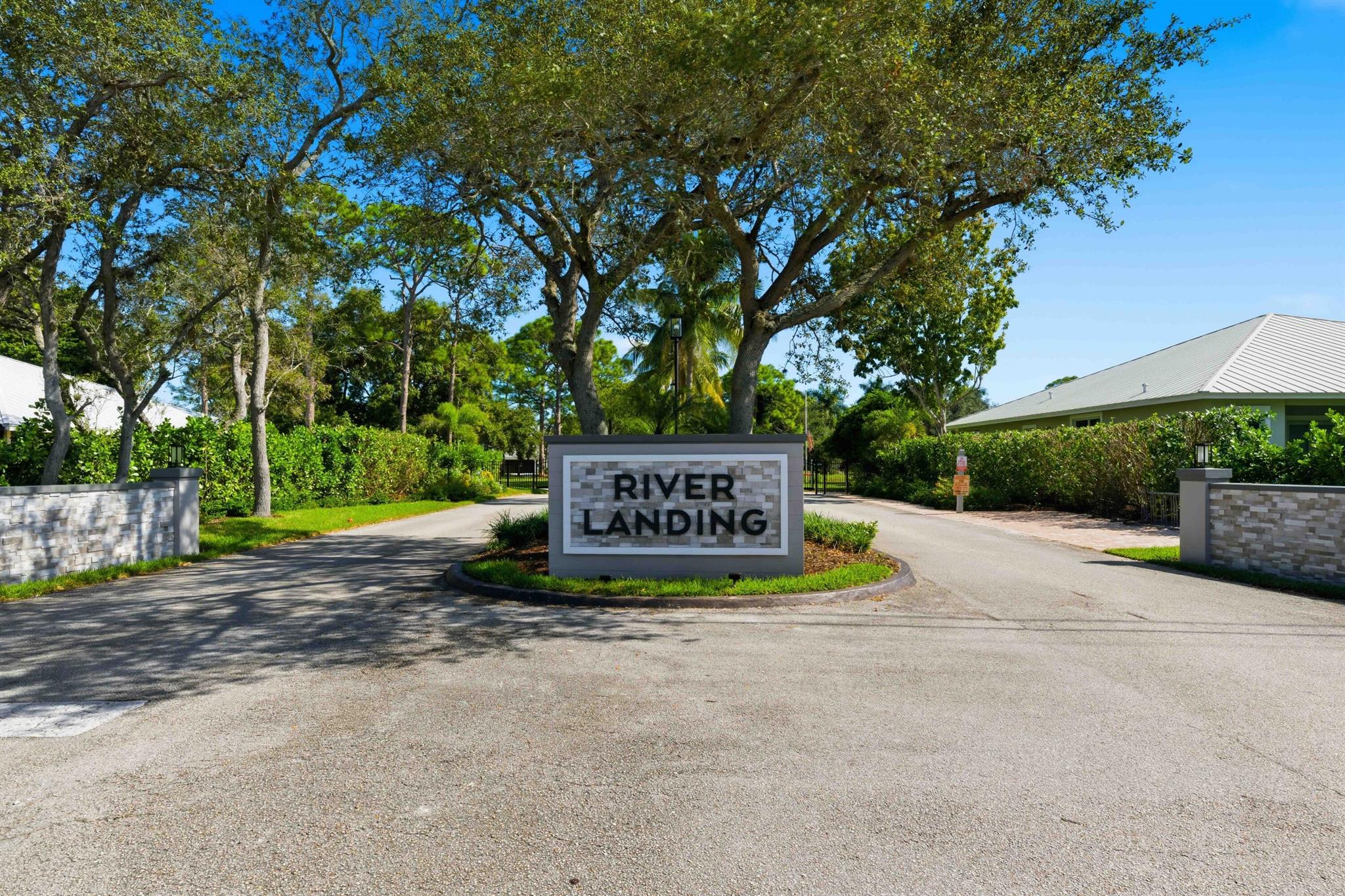 RIVER LANDING - Residential