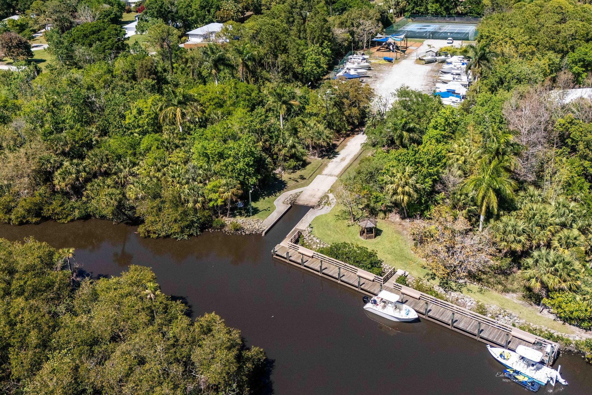 RIVER LANDING - Residential