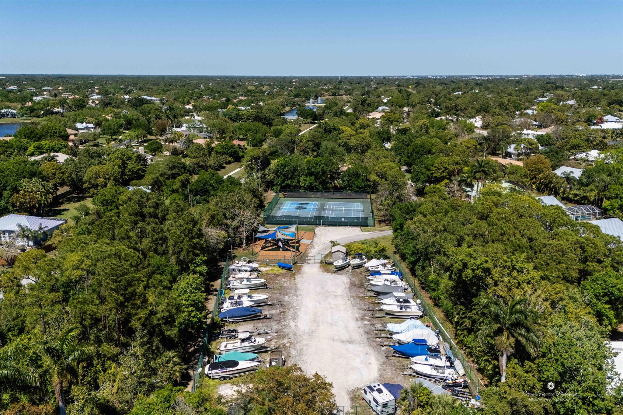 RIVER LANDING - Residential