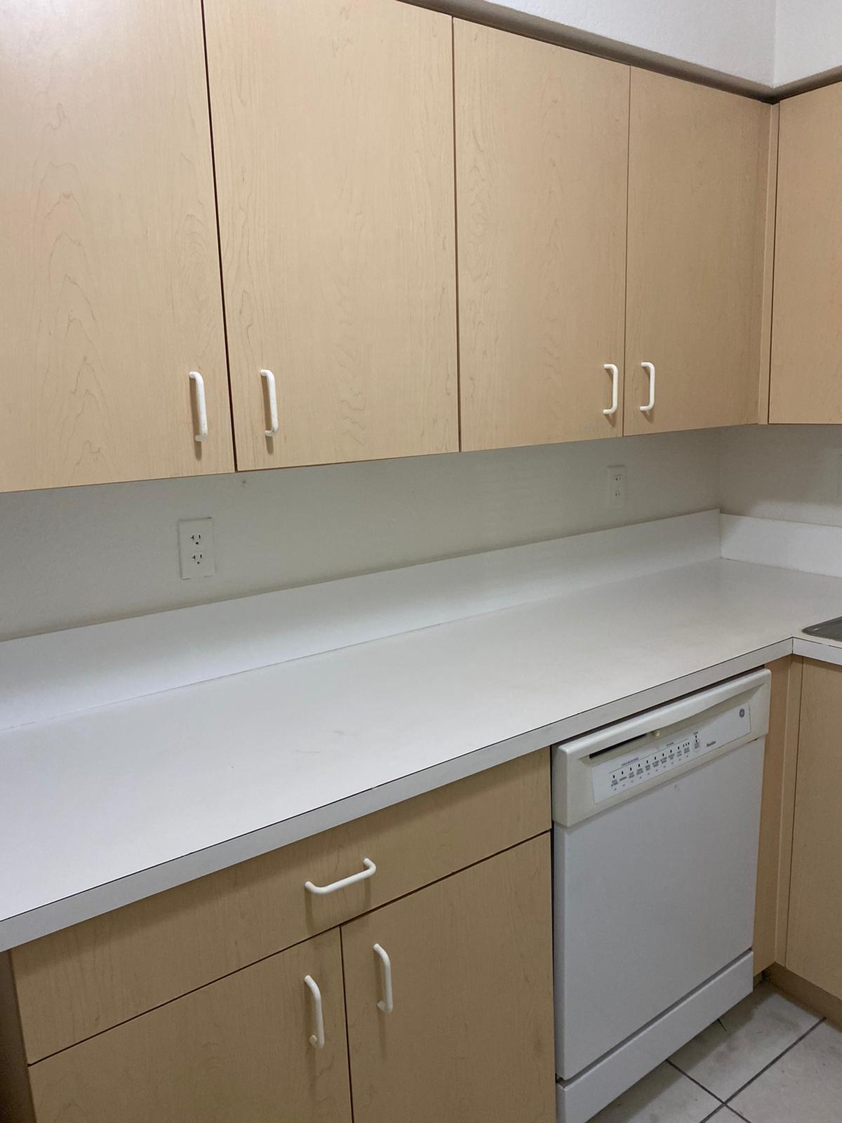 SNAKE CREEK LANDING CONDO - Residential Lease