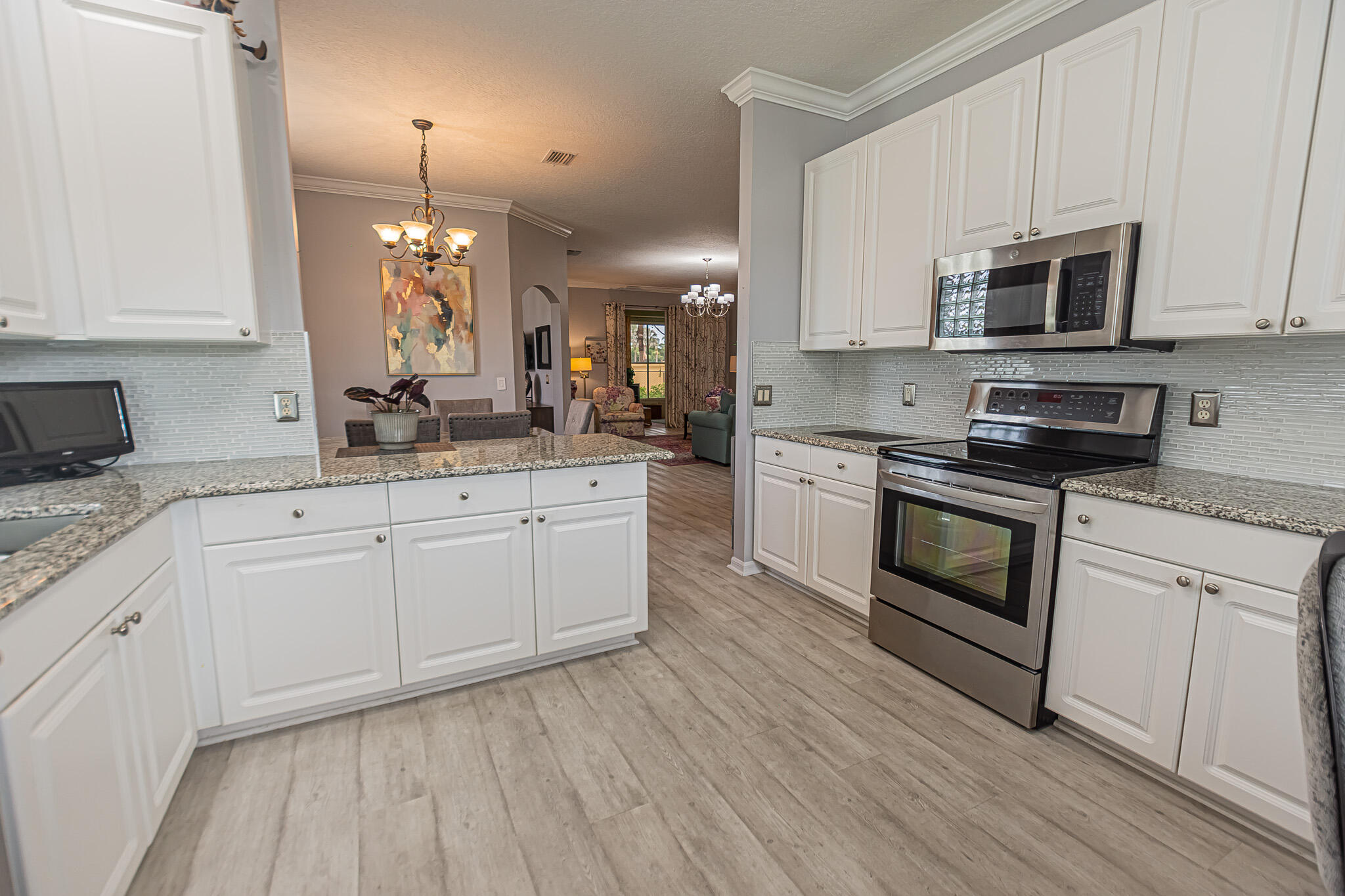 KINGS ISLE PHASE VII-B REPLAT - Residential