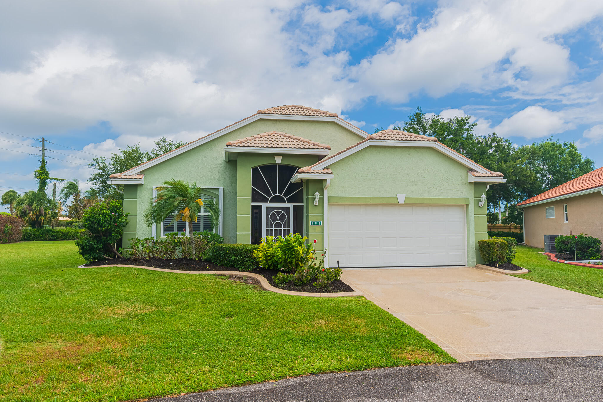 KINGS ISLE PHASE VII-B REPLAT - Residential