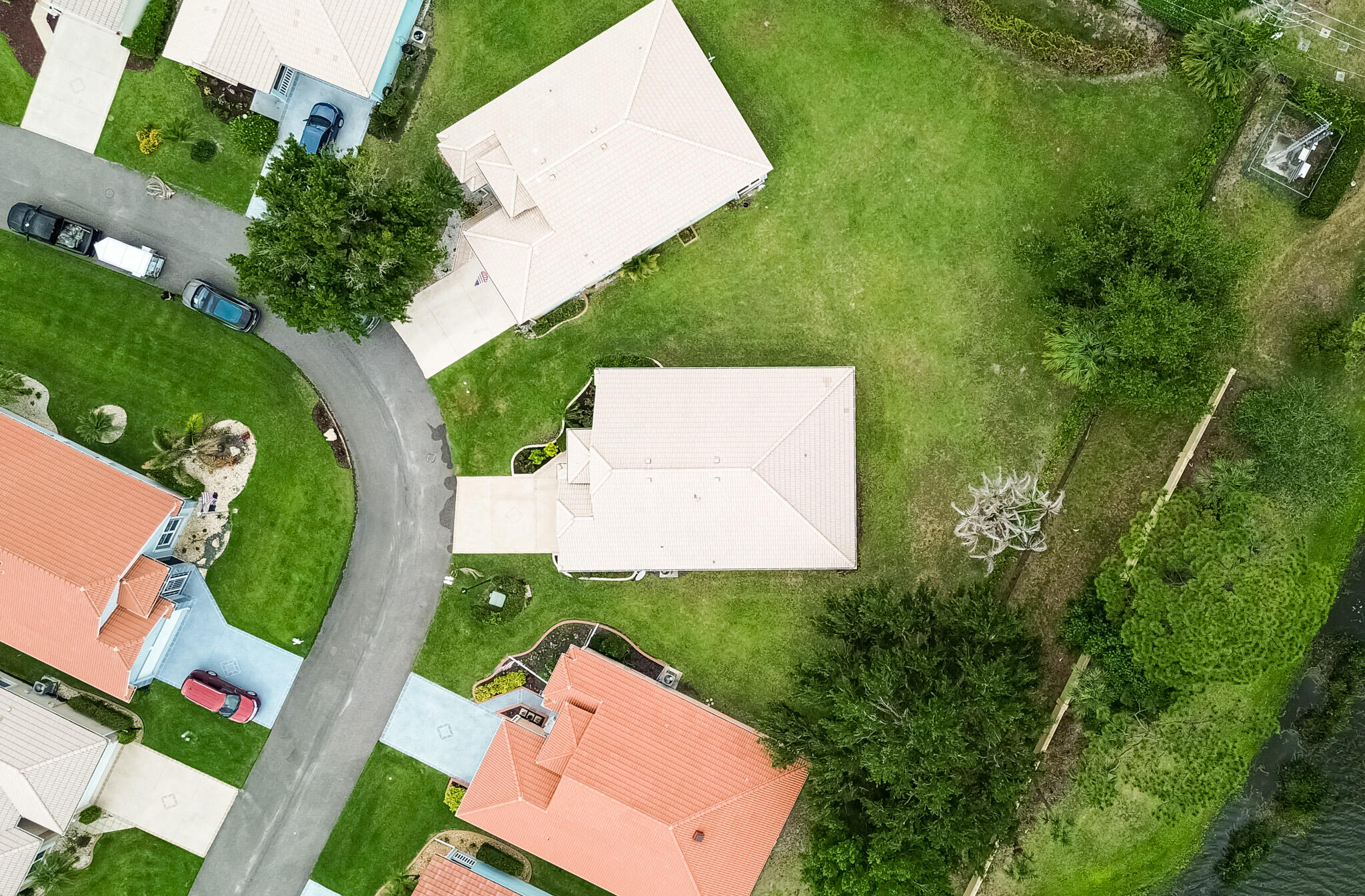 KINGS ISLE PHASE VII-B REPLAT - Residential